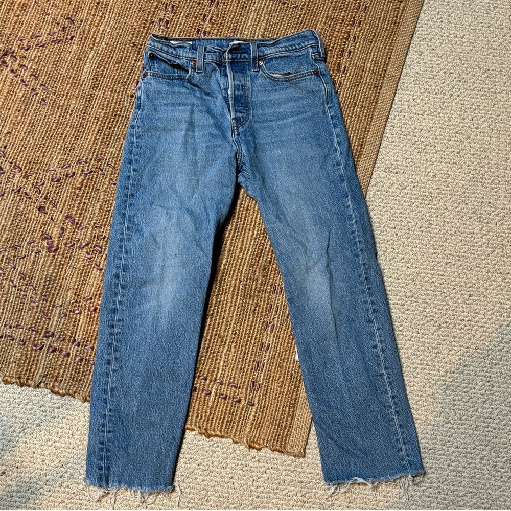 Levi’s wedgie jean